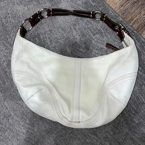 Authentic Large and white leather coach purse!